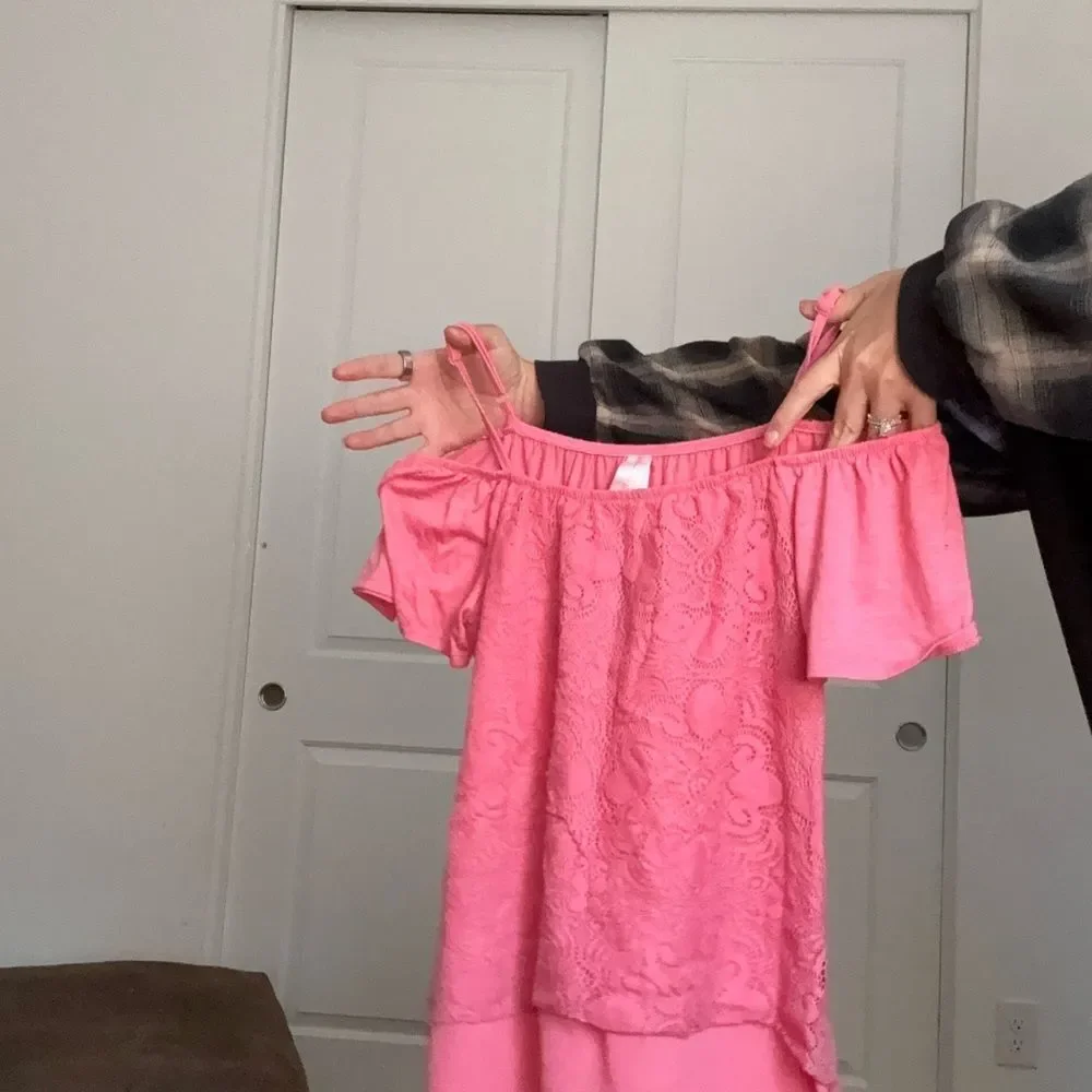 Juniors No Boundaries Pink Floral Lace Blouse